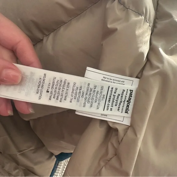 Patagonia hooded vest - Picture 5 of 5